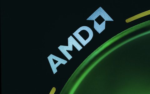 AMD 神秘新U现身：128MB三级缓存，Zen 5 3D V-Cache技术再进化？