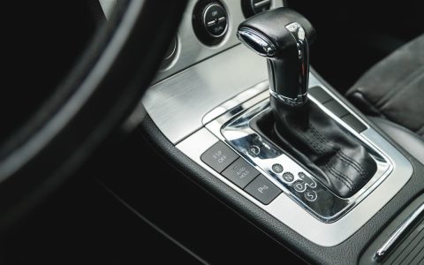 Android Auto突发大规模断连危机，谷歌与三星用户成重灾区