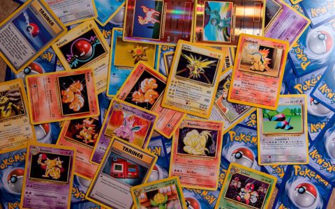 《赛博朋克》《英雄联盟》纷纷入局，集换式卡牌迎来“文艺复兴”？