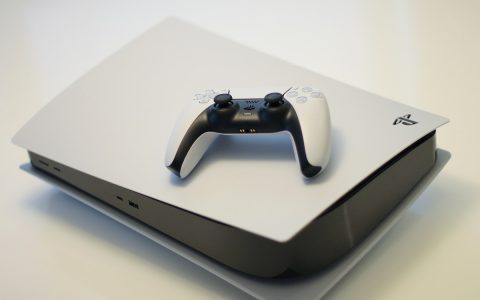 索尼再挥“清洁棒”：PlayStation商店新一轮游戏下架潮背后的平台治理博弈