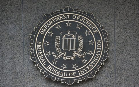 FBI警示中国应用风险：数据安全还是数字铁幕？