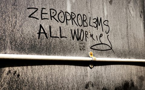 谷歌紧急修复Chrome零日漏洞，35亿用户面临攻击风险